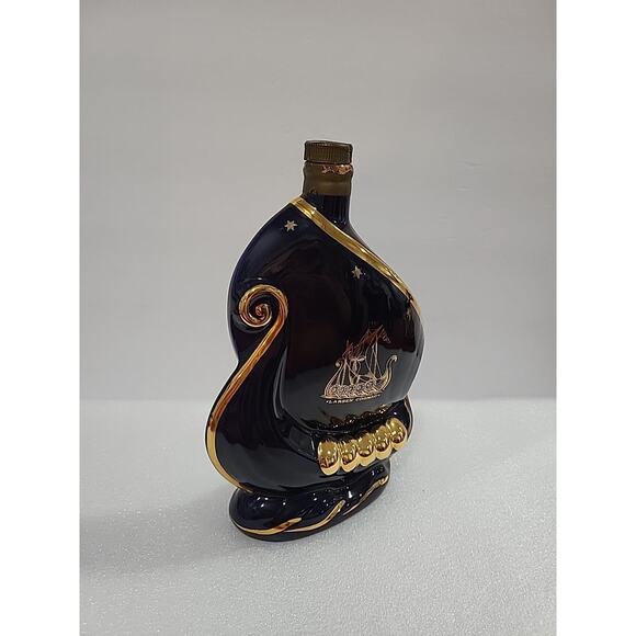 Liquor Bottle Larsen Ship Cognac LIMOGES Porcelain, Hand Decorated 24 K GOLD - Picture 4 of 13